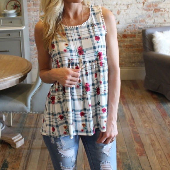 Infinity Raine Tops - Ivory & Mint Floral Plaid Babydoll Tunic
